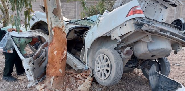 یک کشته و یک مصدوم در حادثه برخورد یک دستگاه خودرو سمند با درخت در محور کارخانه سیمان بهبهان